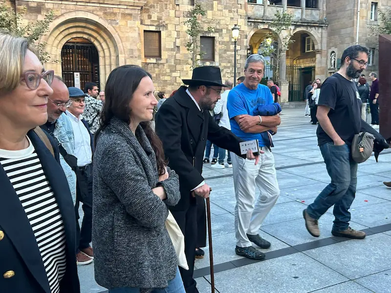 Visites dramatizaes con La Buelga